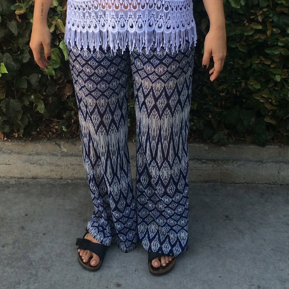 Show Me Your Mumu Printed Roberts Party Pants